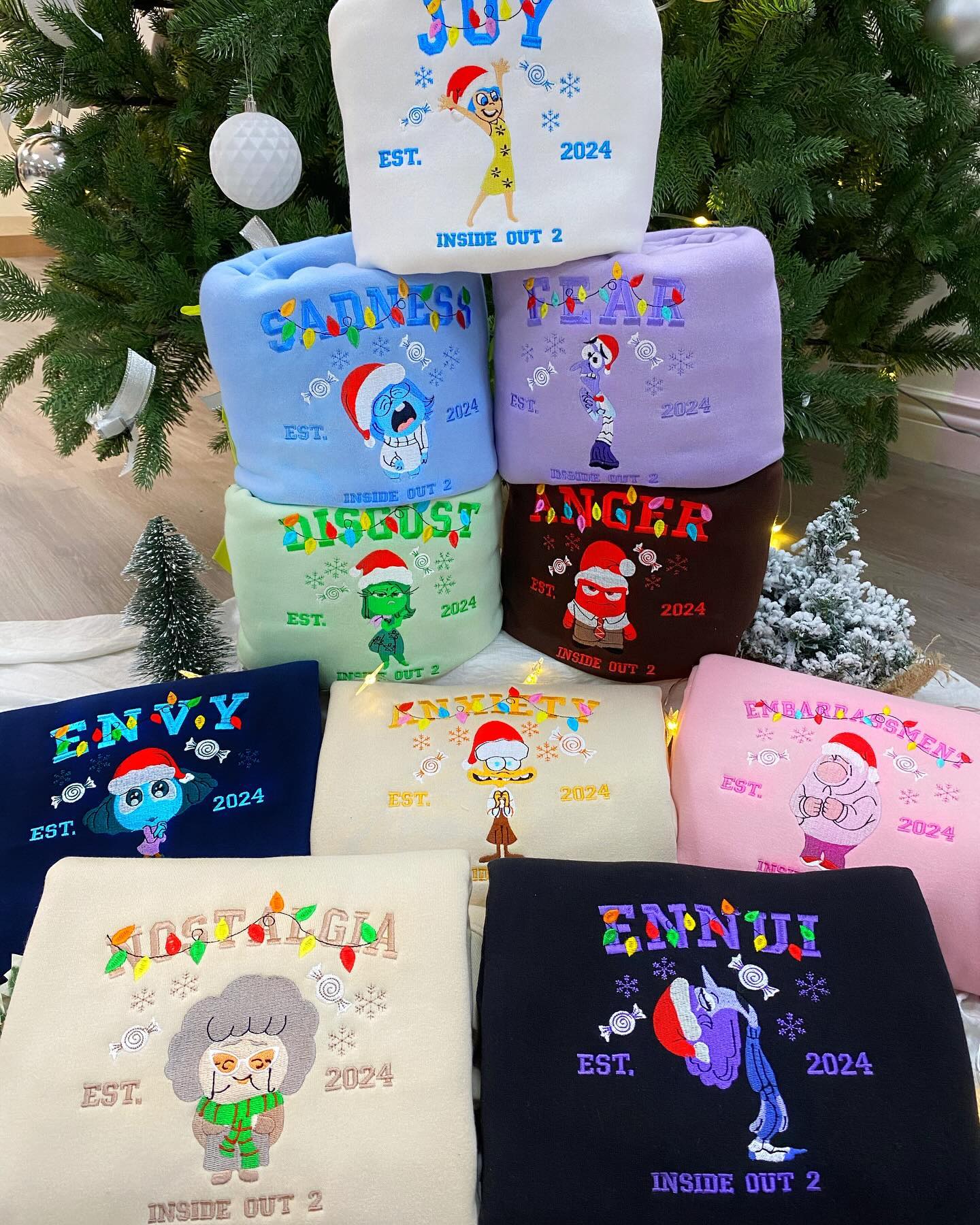 Inside out Xmas Embroidered Sweatshirt