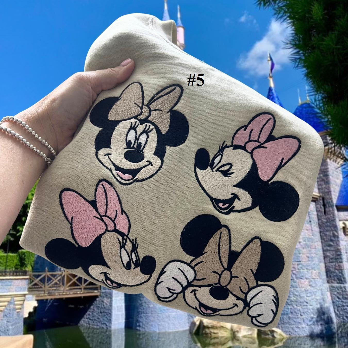 Disney Mickey and Minnie Embroidery Sweatshirt