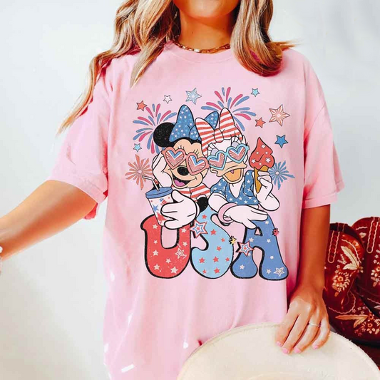 Vintage Minnie Mouse Daisy Duck USA Disney Happy 4th of July Shirt