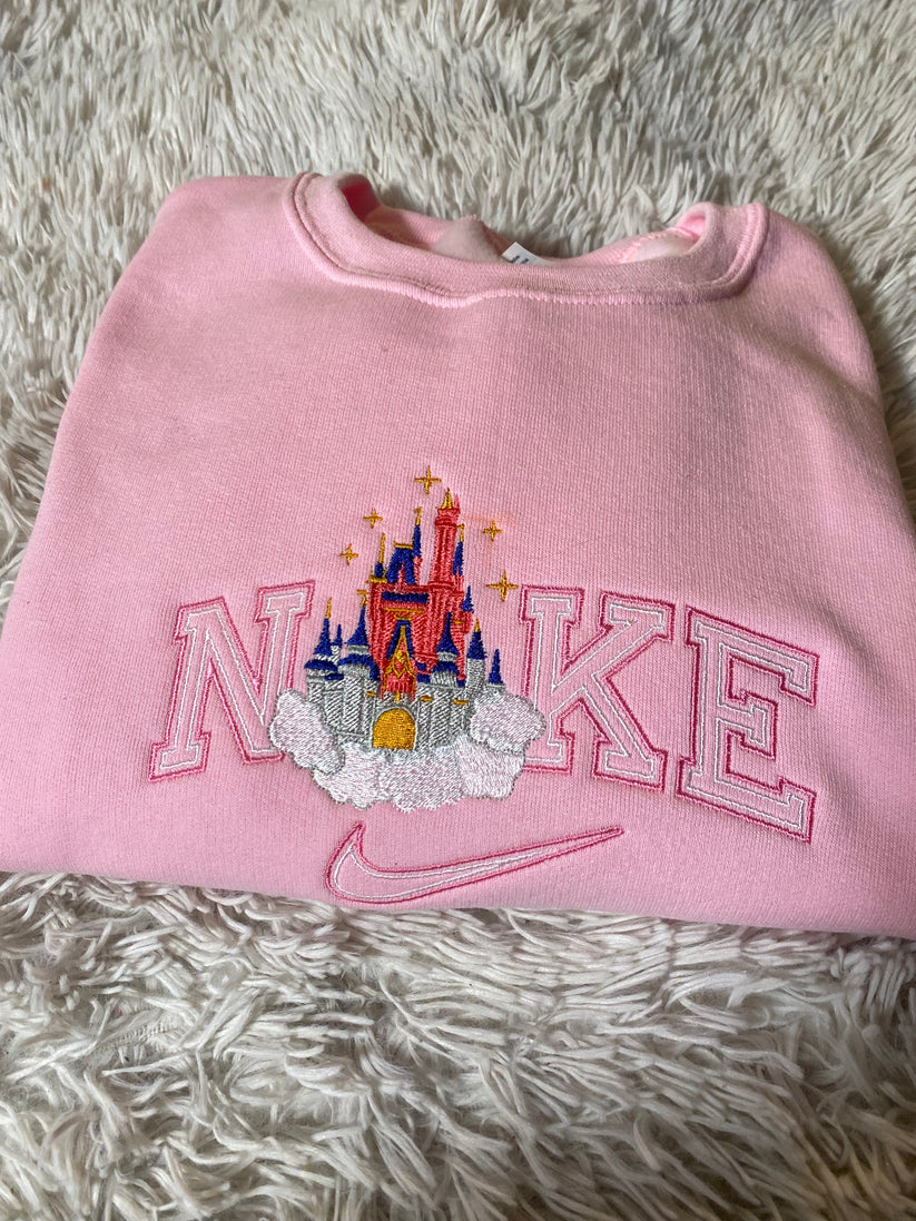 Princess castle embroidery sweatshirt