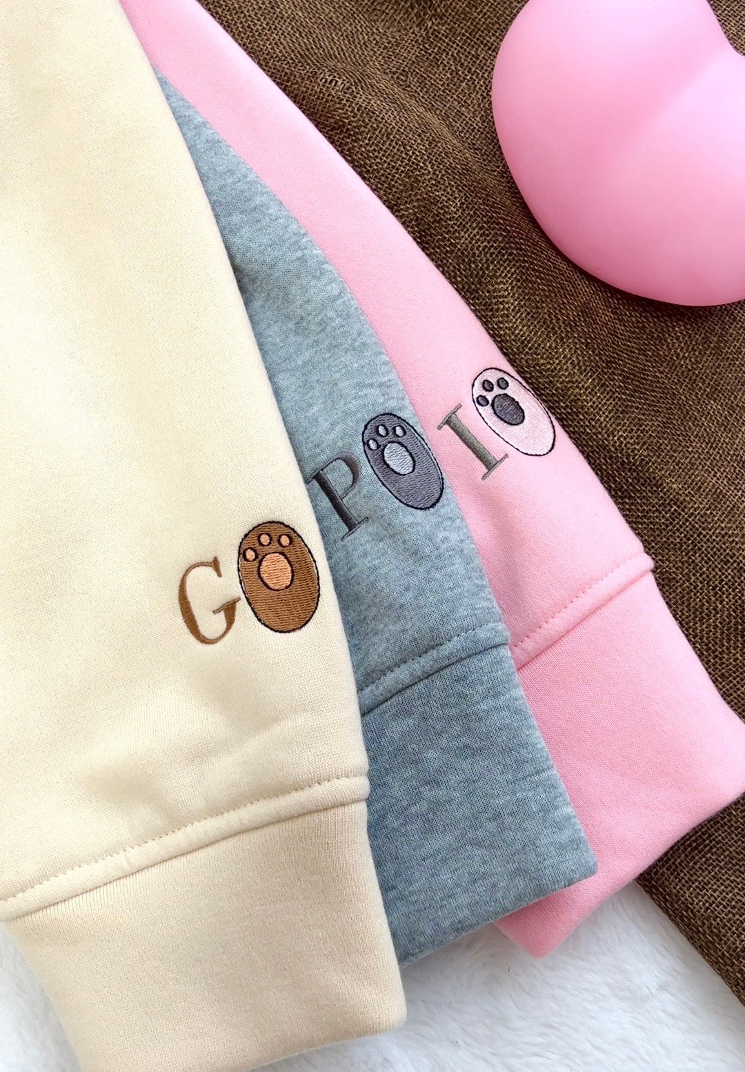 We bare bears Embroidered sweatshirt