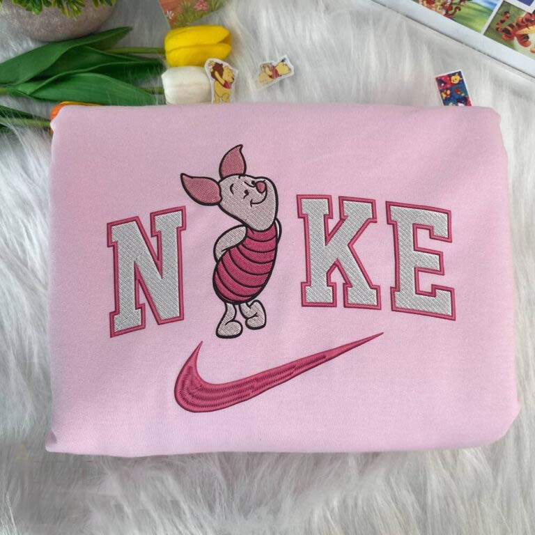 Winnie Pooh and Friends embroidery sweatshirt