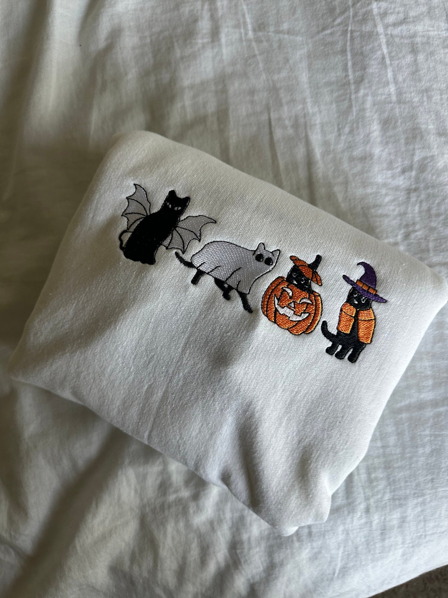 Cat Sweatshirt, Bat/Witch/Pumpkin/Ghost Cats Embroidered Sweatshirt