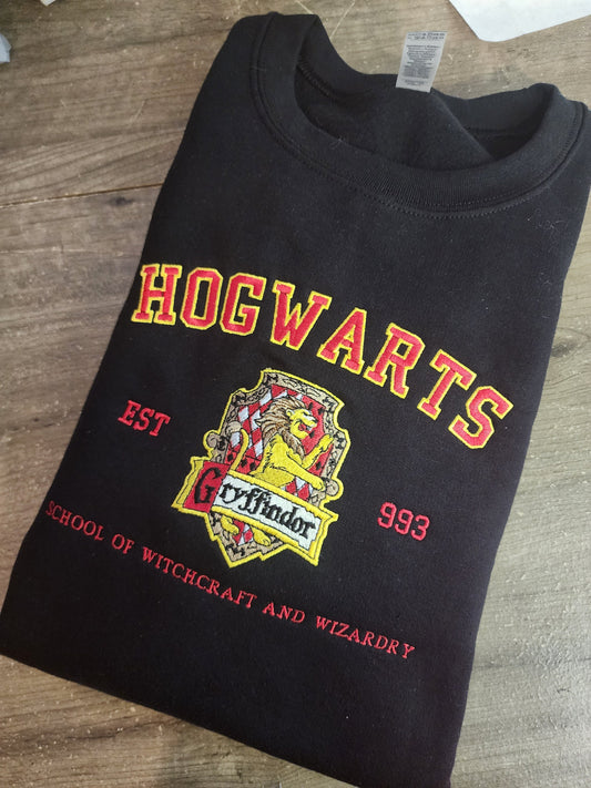 Hogwarts Harry Potter Embroidered Sweatshirt