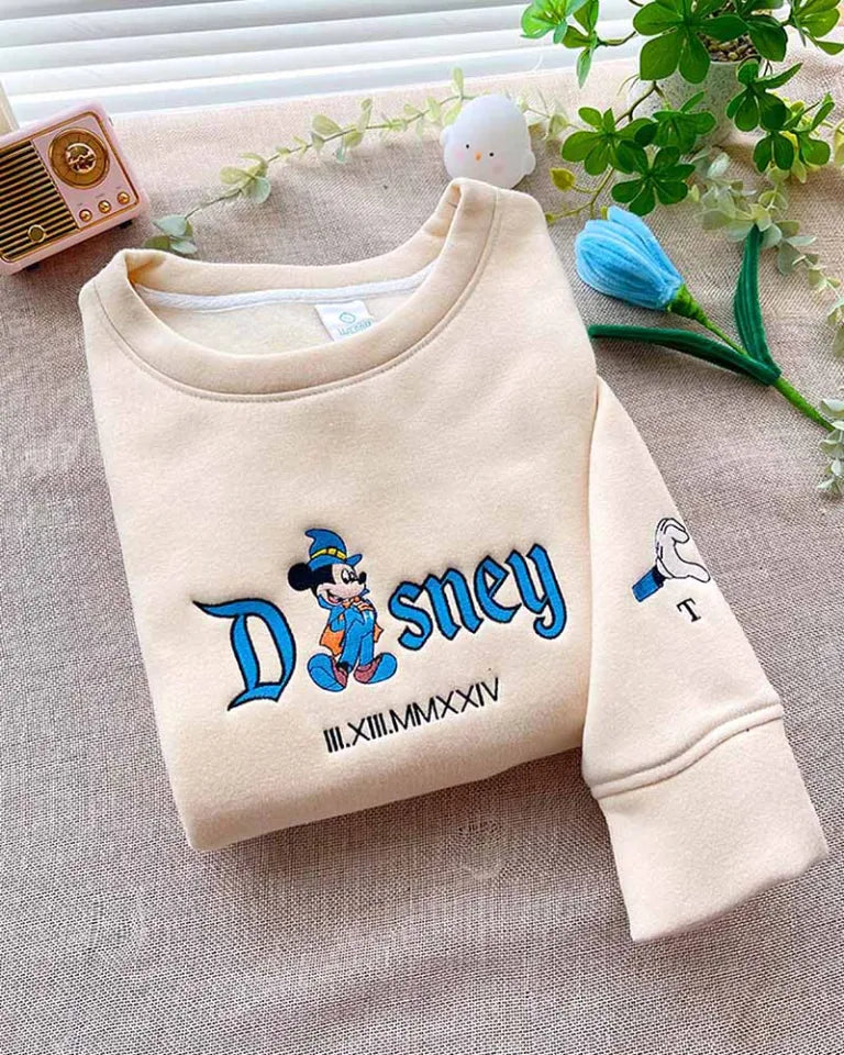 Mickey & Minnie Embroidered Sweatshirt