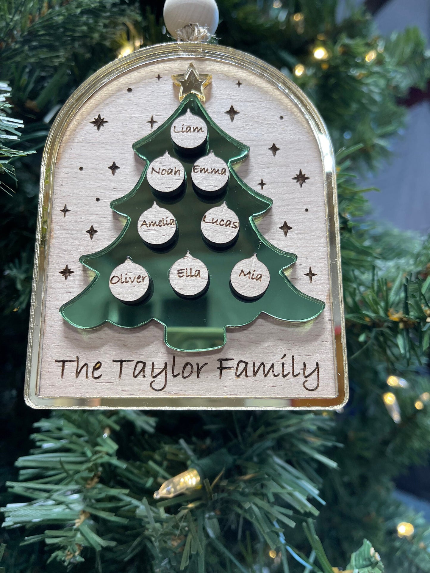 Personalized Family Green tree ornament