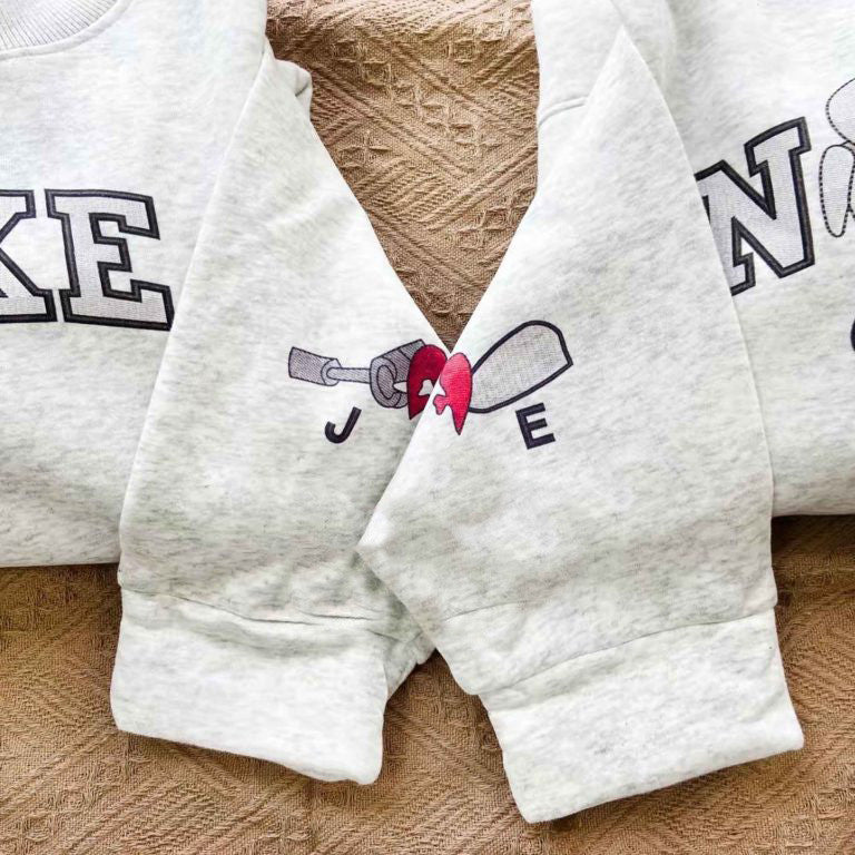 Wall-E And Eve Couple Faux-Embroidered Sweatshirt